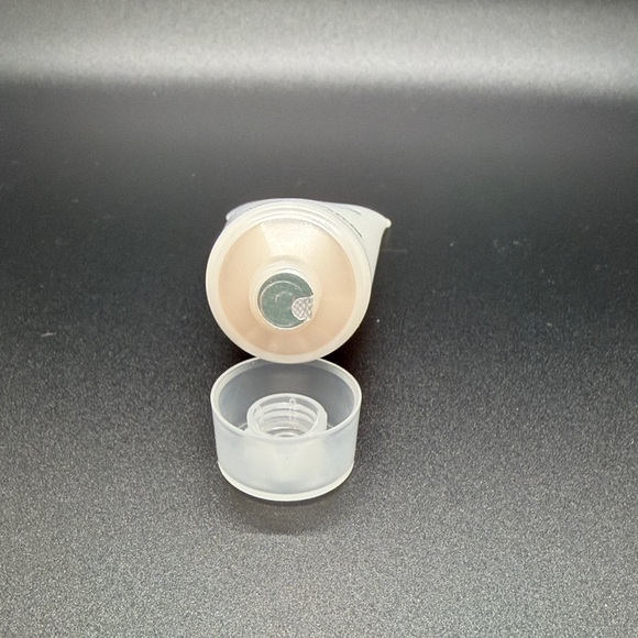 Murad Essential-C Cleanser and Serum Set - Picture 7 of 14